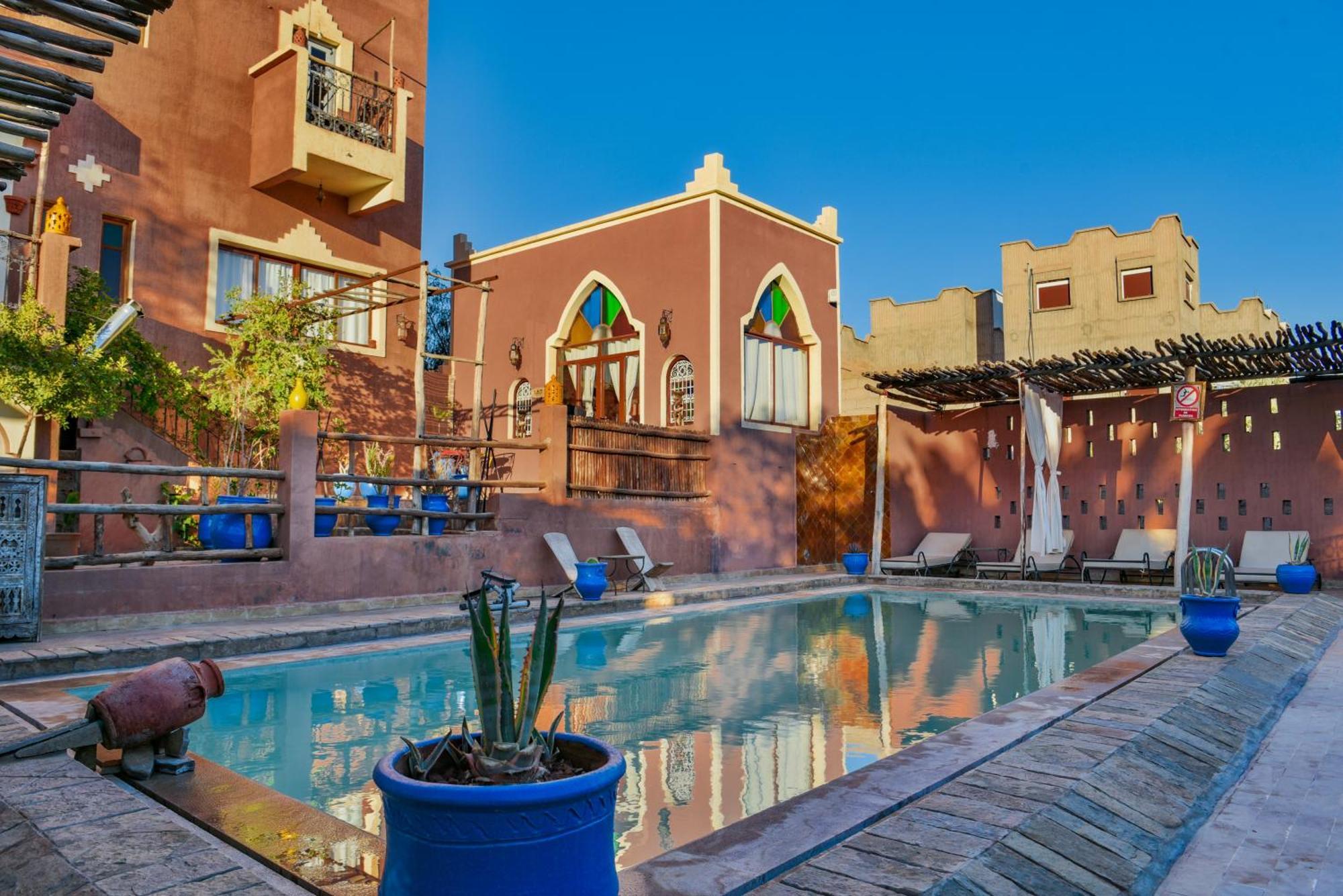 Riad Dar Bab Todra 廷吉尔 外观 照片